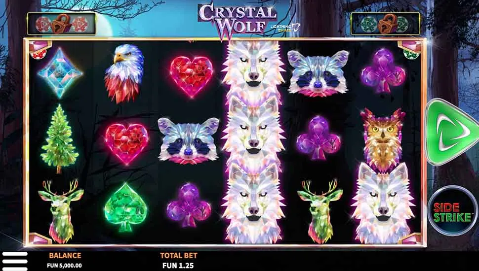 Hrát zdarma Crystal Wolf Lightning Chase